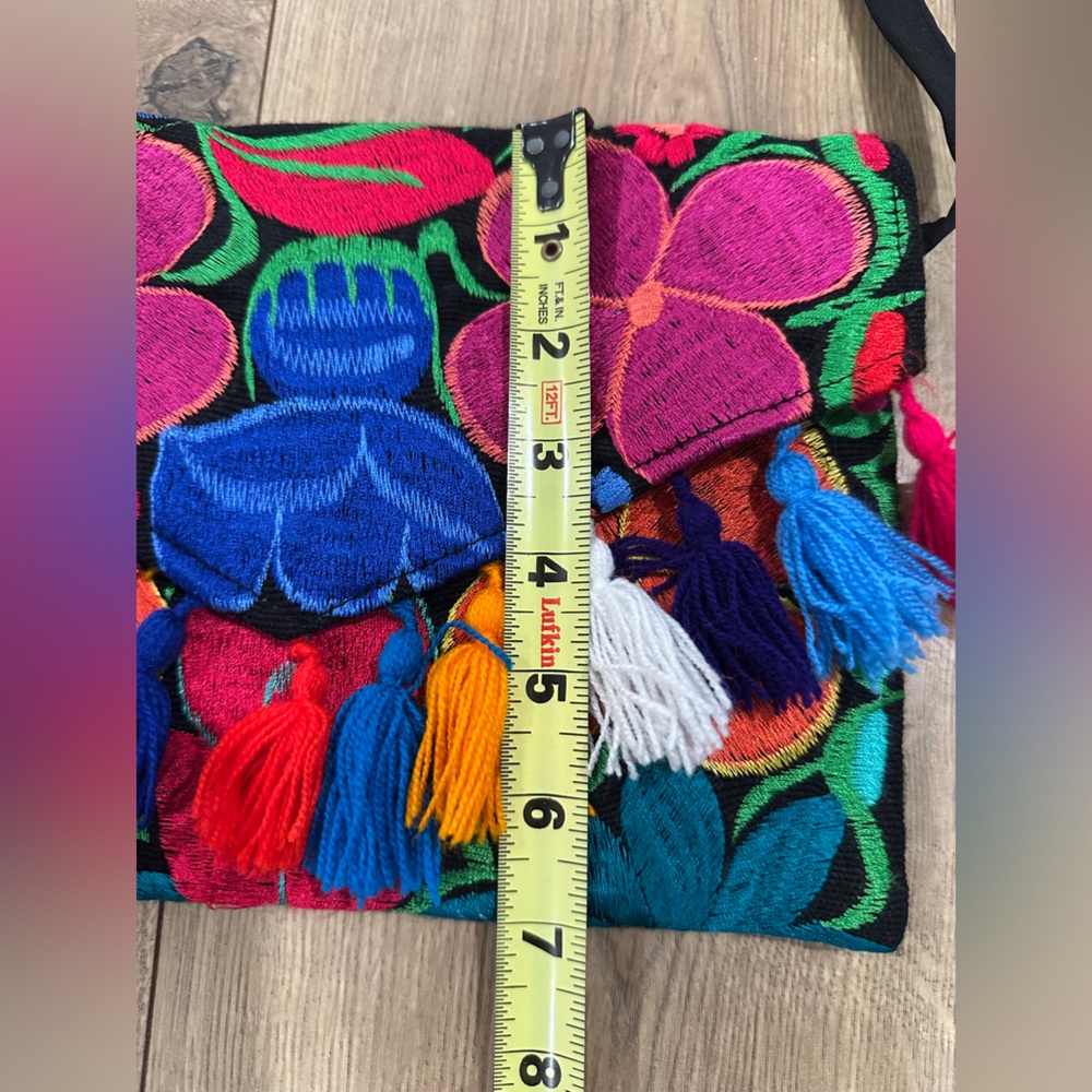 Colorful Embroidered Crossbody Bag - Picture 4 of 5